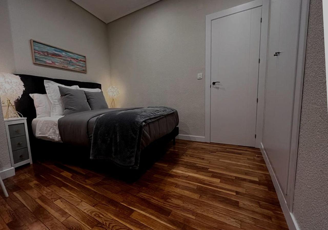 Vut Plaza Del Angel Appartement Salamanca Buitenkant foto