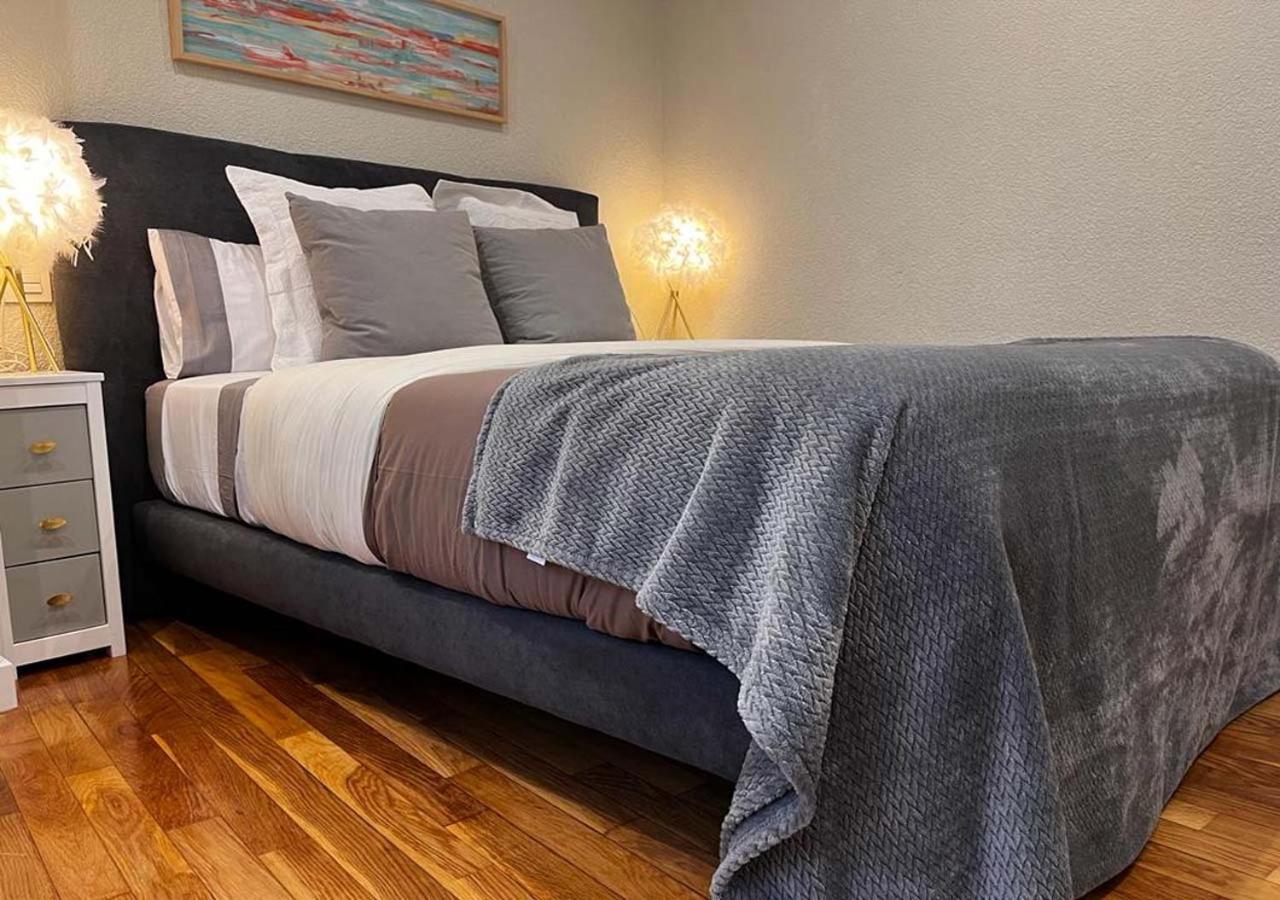 Vut Plaza Del Angel Appartement Salamanca Buitenkant foto